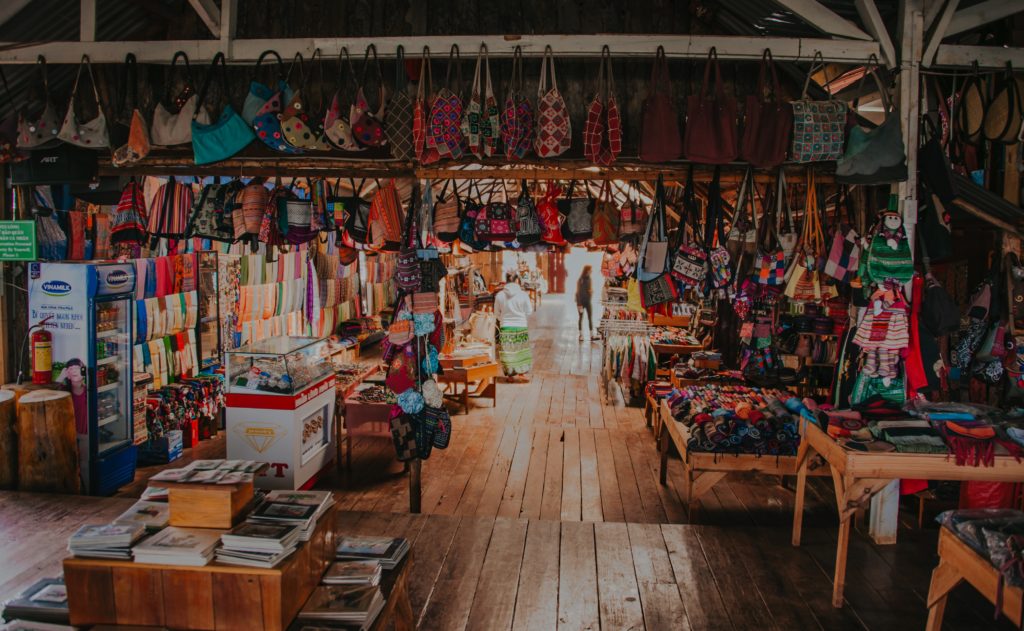 garage sale 1087727