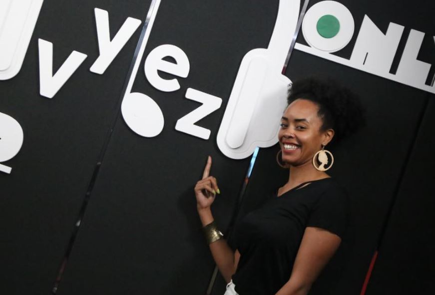 Nazizi, Chicky Kuruka Are Your Presenters At New Vybez Radio Station By Standard Group 2 chiki