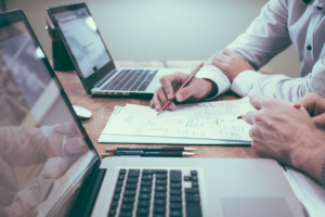 Looking For An Investment Broker? Here Are Some Helpful Tips 2 image2